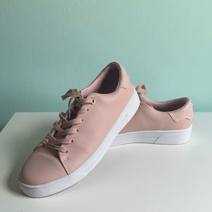 TED BAKER Indre Low Top Sneaker Light Pink Leather